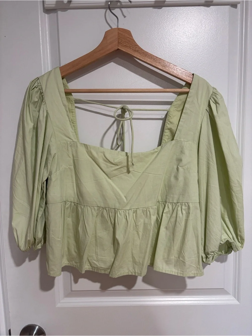Abercrombie & Fitch Light Green Puff-Sleeve Square Neck Crop Top